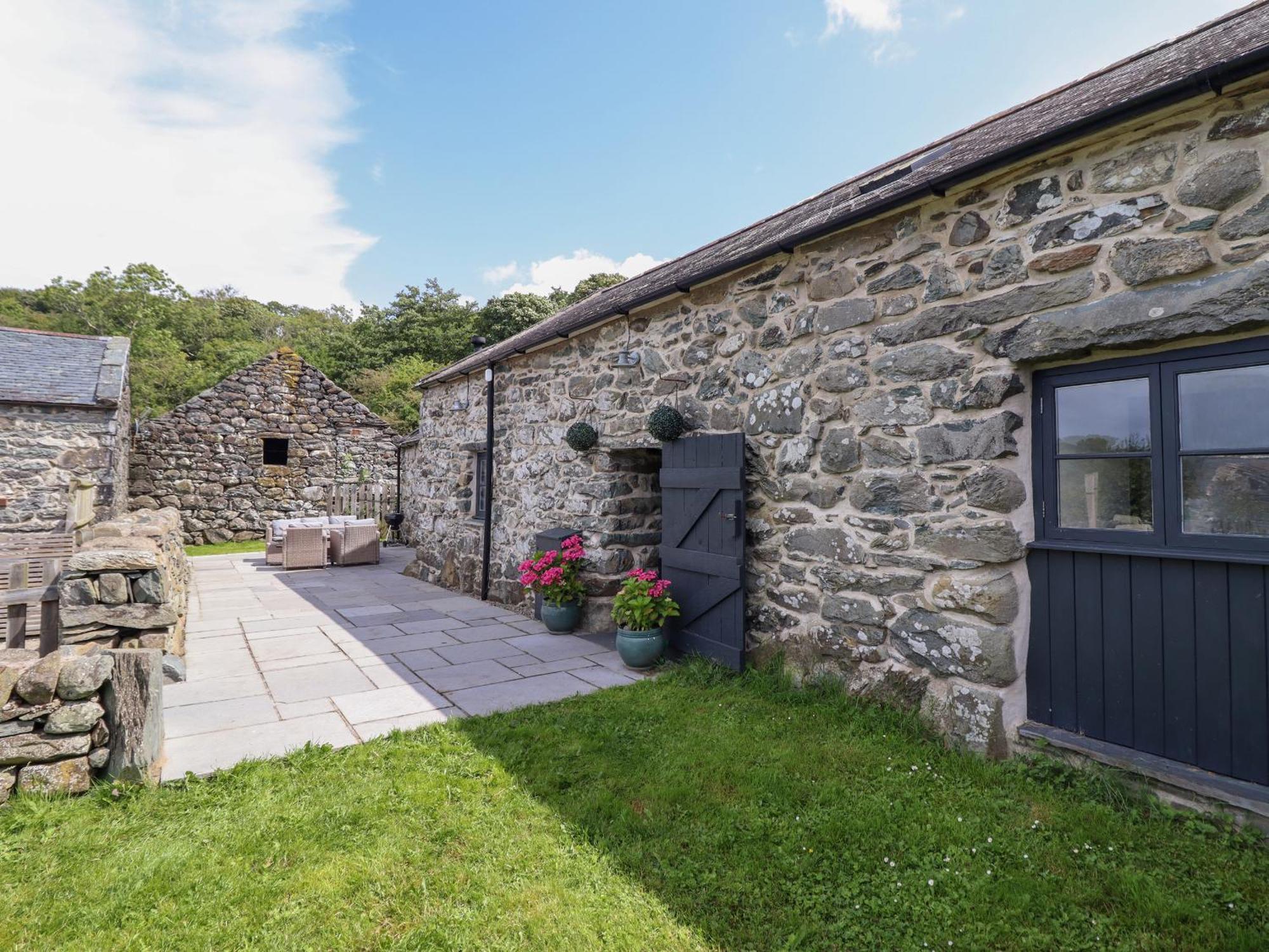Beudy Bach Villa Llanbedr  Exterior photo